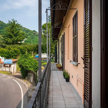 Casa Lina - With View شقة